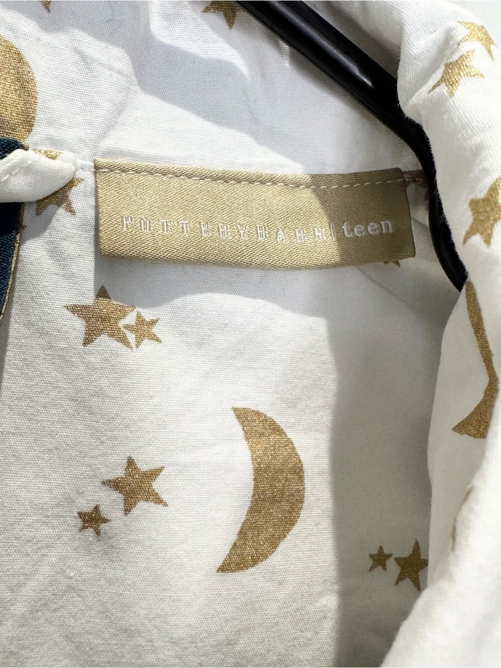 Pottery Barn Teen Small Harry Potter Button Down Pajama Top White Gold - Picture 6 of 7